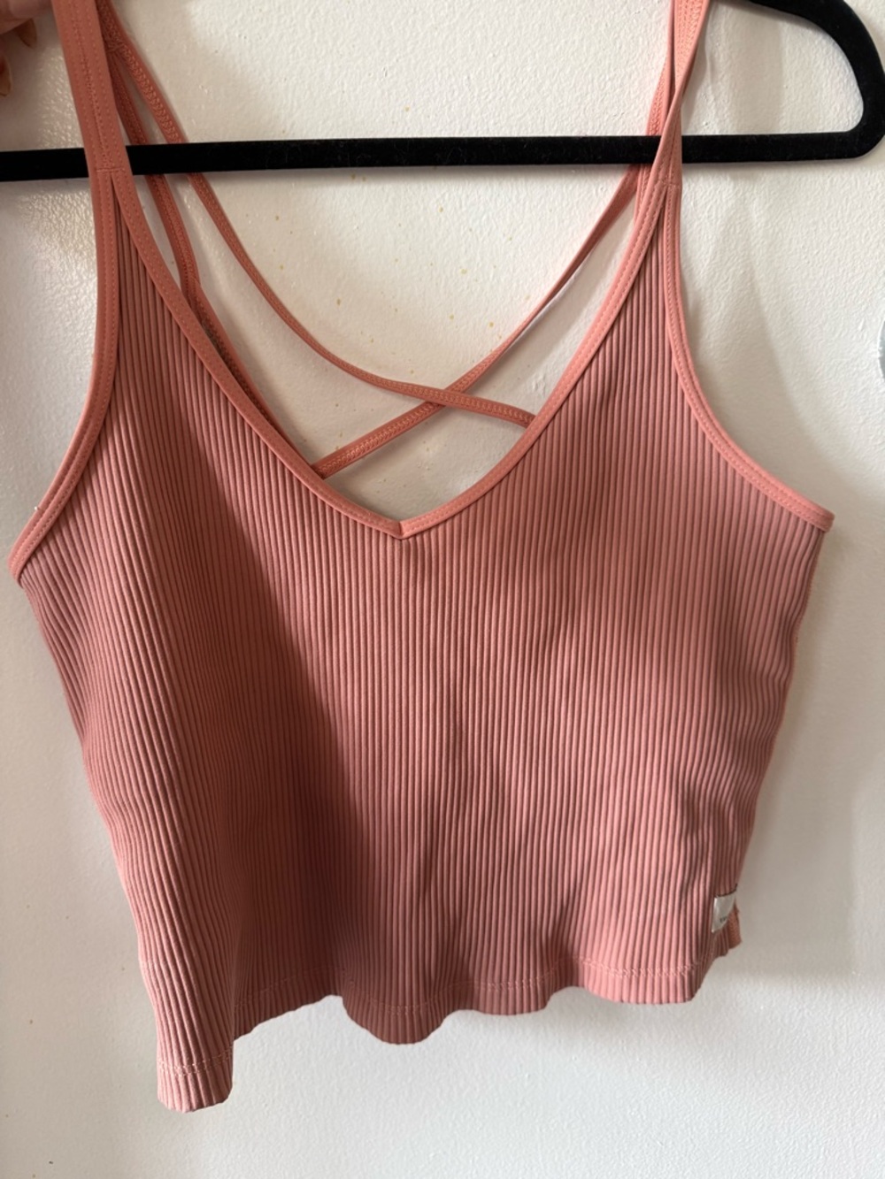 Vuori Rib Crop Tank size Large - Picture 6 of 6